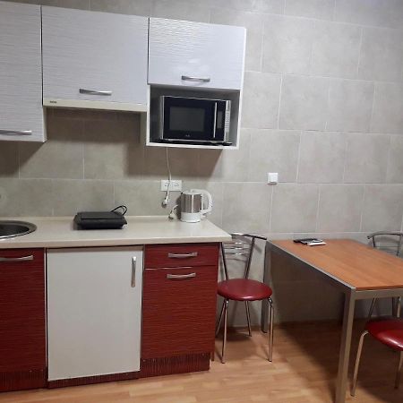 Smart Studio-Біля Вокзалу-Недалеко Від Центру-Городоцька 131 Lviv Kültér fotó